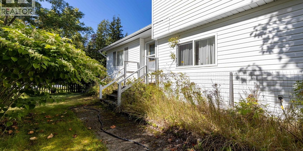 3566 NEWELL AVENUE Terrace Photo 19 3566 NEWELL AVENUE Terrace Photo 19